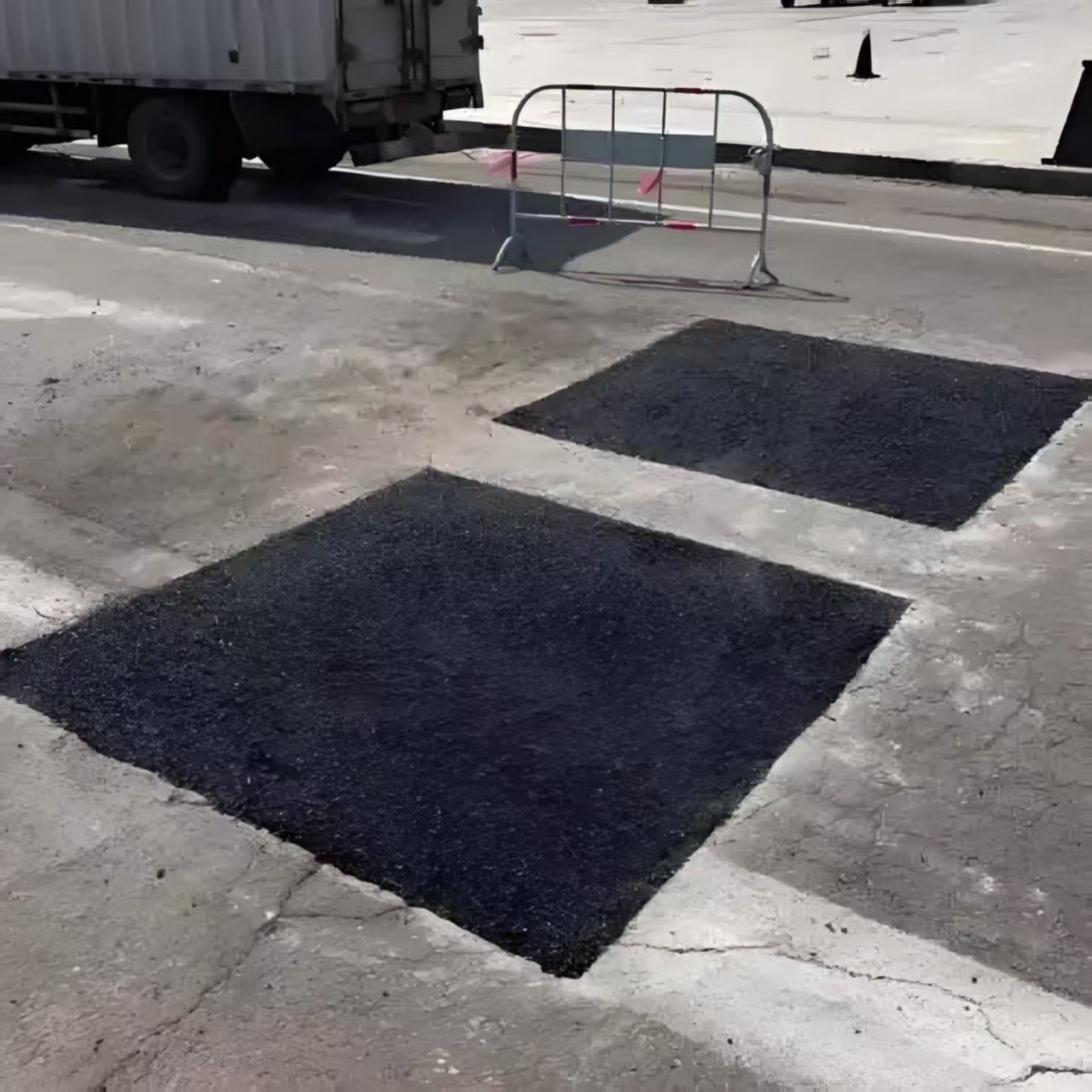 感压型沥青修补料